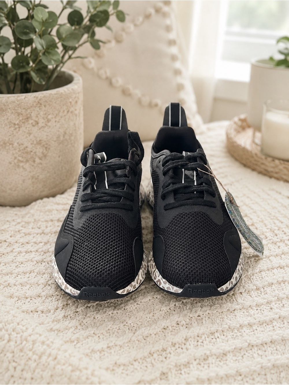 Reebok Zig Dynamica Black Leopard Sneakers Women’s 8.5 NWT